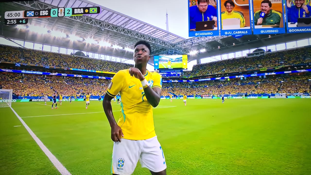 Vini Jr. brilha e Brasil se classifica em 1º com 3×0 sobre a Escócia